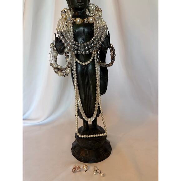 Pearls Jewelry - Vintage-Style Faux Pearl Jewelry Lot 15 Pieces (Necklaces, Bracelets & Earrings)